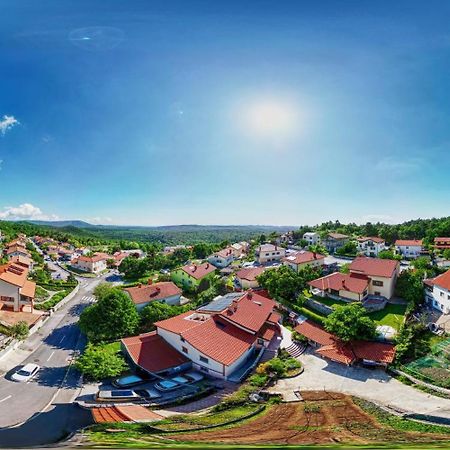Hisa Idej Apartment Sezana Luaran gambar