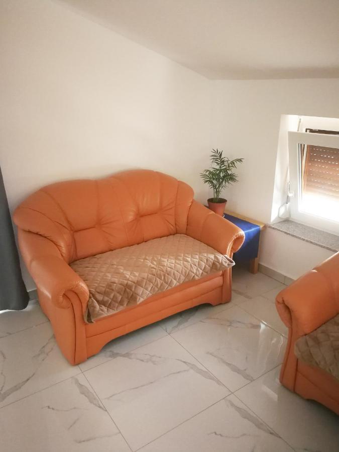 Hisa Idej Apartment Sezana Luaran gambar