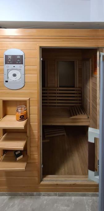 Hisa Idej Apartment Sezana Luaran gambar